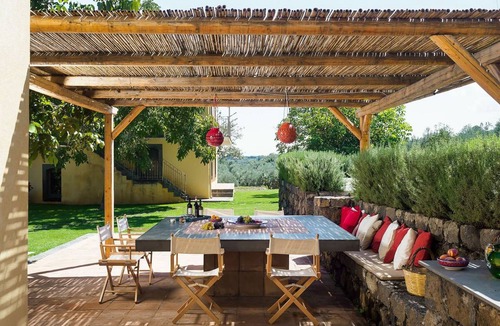 Rovittello Villa | 250 m² Villa ∙ 5 bedrooms ∙ 10 guests