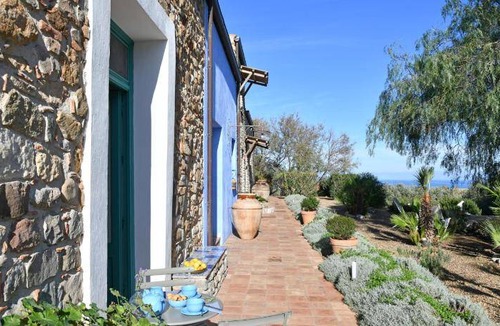 Termini Imerese House | 26 m² Farmhouse ∙ 5 bedrooms ∙ 10 guests