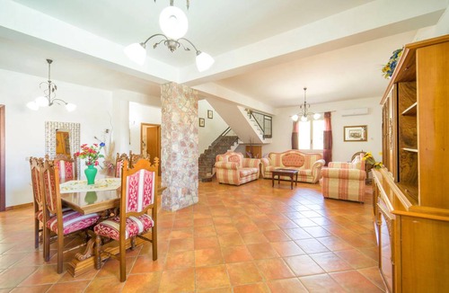 Trabia House | 280 m² House ∙ 5 bedrooms ∙ 10 guests