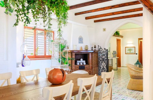 Carini Villa | 280 m² Villa ∙ 6 bedrooms ∙ 13 guests