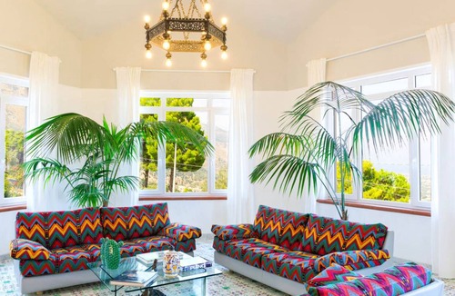 Carini Villa | 280 m² Villa ∙ 6 bedrooms ∙ 13 guests