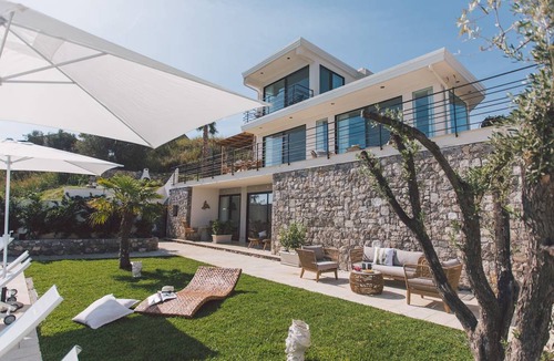 Giardini Naxos Villa | 290 m² Villa ∙ 5 bedrooms ∙ 10 guests