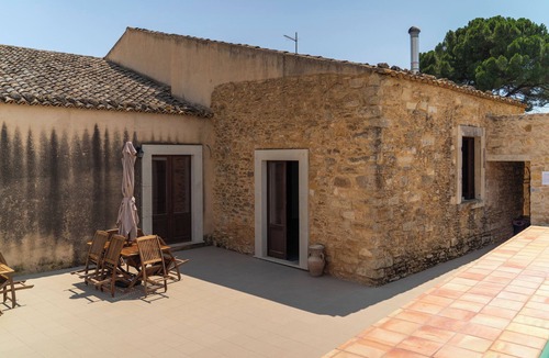 Vittoria Apartment | 3 bedroom apartment in sicily