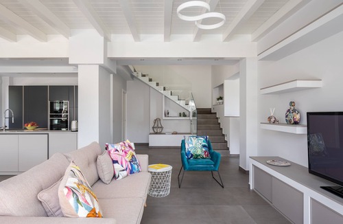 Savoca Villa | 3 Bedroom Modern Villa, Pool, Savoca, East Sicily