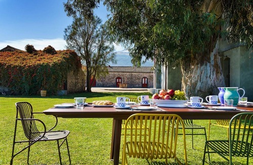 Castiglione di Sicilia Villa | 300 m² Villa ∙ 4 bedrooms ∙ 8 guests