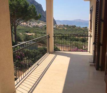 Macari Bed & Breakfast | 300 m² Bed and breakfast ∙ 5 bedrooms ∙ 10 guests
