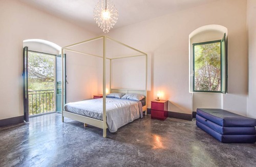 Chiaramonte Gulfi House | 300 m² House ∙ 5 bedrooms ∙ 10 guests