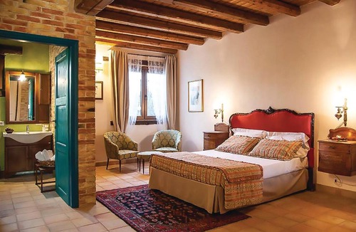 Chiaramonte Gulfi House | 300 m² House ∙ 4 bedrooms ∙ 14 guests
