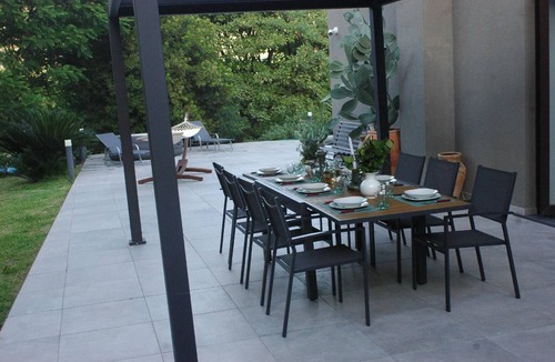 Mitogio House | 300 m² House ∙ 4 bedrooms ∙ 8 guests