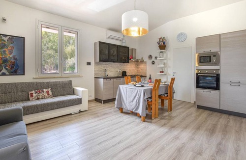 Balestrate House | 300 m² House ∙ 8 bedrooms ∙ 23 guests