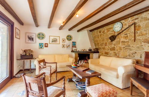 Castel di Lucio Villa | 300 m² Villa ∙ 6 bedrooms ∙ 14 guests