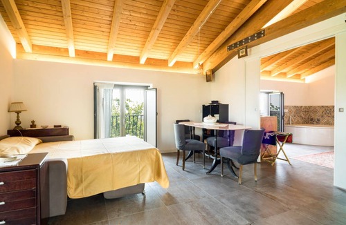 Aci Catena Villa | 300 m² Villa ∙ 4 bedrooms ∙ 10 guests
