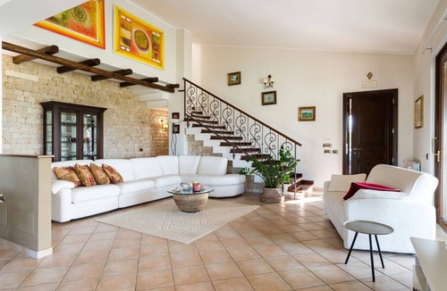Trapani Villa | 300 m² Villa ∙ 5 bedrooms ∙ 9 guests