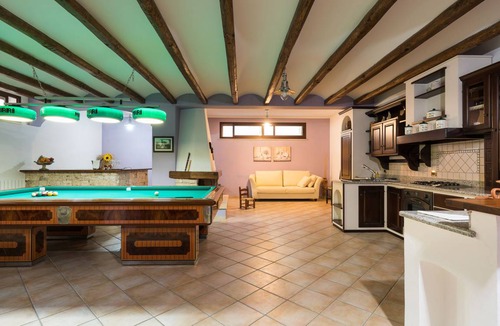 Trapani Villa | 300 m² Villa ∙ 5 bedrooms ∙ 9 guests