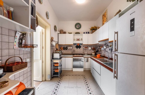 Calabernardo Villa | 300 m² Villa ∙ 5 bedrooms ∙ 10 guests