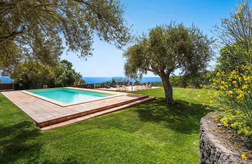 Milo Villa | 300 m² Villa ∙ 6 bedrooms ∙ 12 guests