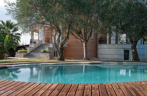 San Lorenzo Villa | 300 m² Villa ∙ 7 bedrooms ∙ 14 guests