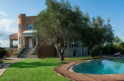 San Lorenzo Villa | 300 m² Villa ∙ 7 bedrooms ∙ 14 guests