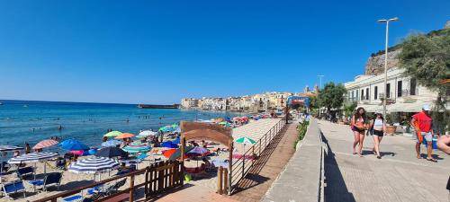 Campofelice di Roccella Bed & Breakfast | 32 m² Bed and breakfast ∙ 2 guests