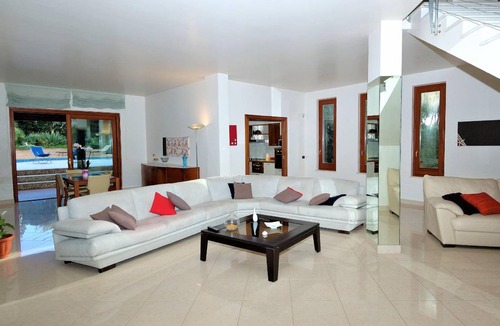 Valderice House | 320 m² House ∙ 4 bedrooms ∙ 8 guests