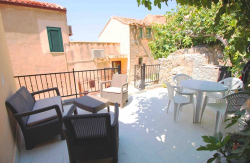 Old Town Apartment | 35 m² Apartment ∙ 1 bedroom ∙ 3 guests