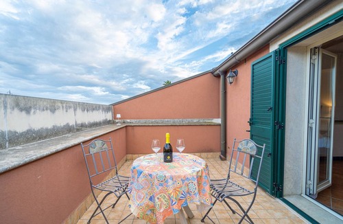 Syracuse Resort | 35 m² Private room ∙ 1 bedroom ∙ 5 guests