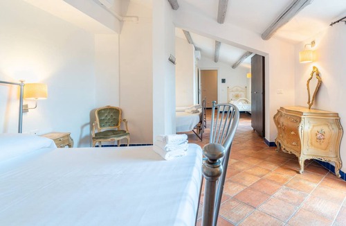 Syracuse Resort | 35 m² Private room ∙ 1 bedroom ∙ 5 guests