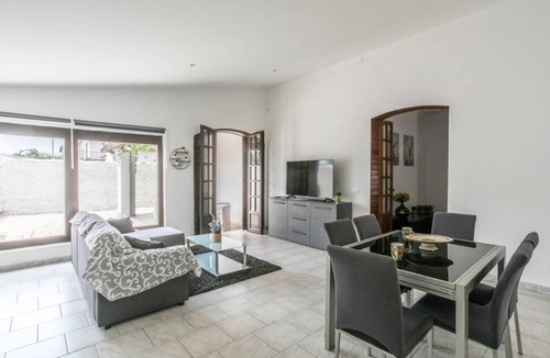 Fanusa Villa | 350 m² Villa ∙ 3 bedrooms ∙ 6 guests