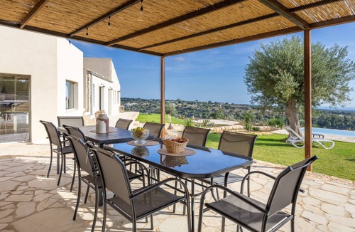 Scicli Villa | 350 m² Villa ∙ 7 bedrooms ∙ 14 guests