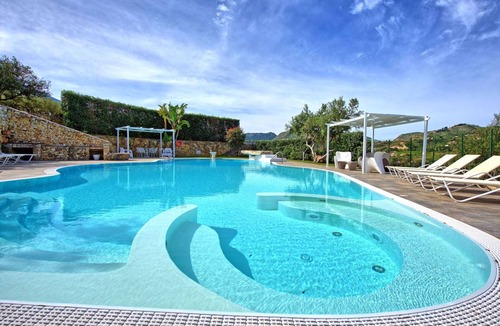 Scopello Villa | 380 m² Villa ∙ 6 bedrooms ∙ 12 guests