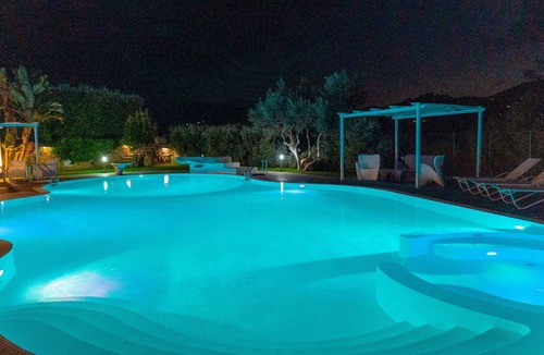 Scopello Villa | 380 m² Villa ∙ 6 bedrooms ∙ 12 guests