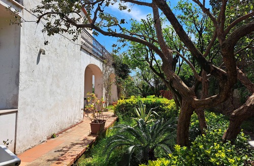 Ischia Porto Villa | 4 Bedroom Villa in Ischia