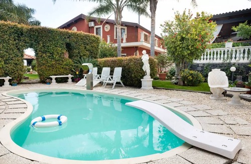 Santa Venera-Portosalvo Villa | 400 m² Villa ∙ 4 bedrooms ∙ 12 guests
