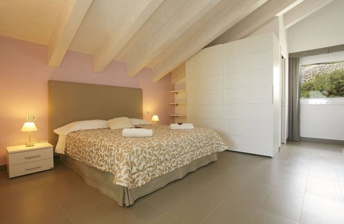 Ragusa Villa | 440 m² Villa ∙ 5 bedrooms ∙ 11 guests