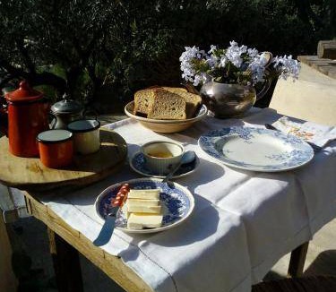 Alicudi Porto Bed & Breakfast | 45 m² Bed and breakfast ∙ 5 guests