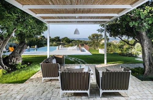 Campanella-Gianforma Villa | 450 m² Villa ∙ 5 bedrooms ∙ 10 guests