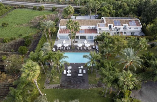 Mascali Villa | 480 m² Villa ∙ 11 bedrooms ∙ 22 guests