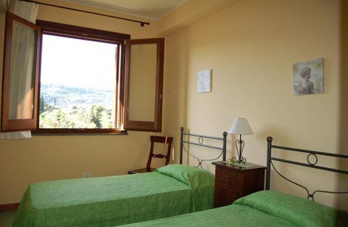 Santa Tecla Apartment | 50 m² Apartment ∙ 2 bedrooms ∙ 5 guests