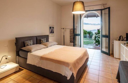 Piraino Bed & Breakfast | 50 m² Bed and breakfast ∙ 4 guests