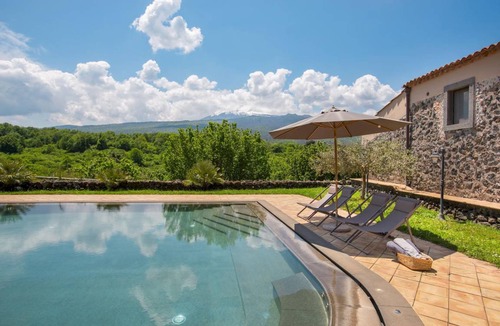 Rovittello Villa | 500 m² Villa ∙ 8 bedrooms ∙ 16 guests