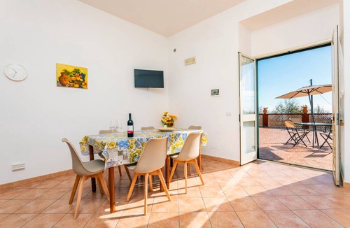 Piedimonte Etneo Apartment | 55 m² Apartment ∙ 1 bedroom ∙ 5 guests
