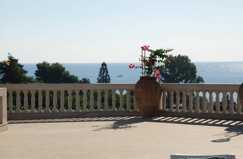 Santa Flavia House | 55 m² Farmhouse ∙ 5 guests