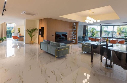 Santa Venerina Apartment | 560 m² Apartment ∙ 6 bedrooms ∙ 12 guests