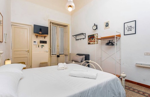 Picanello-Ognina-Barriera-Canalicchio Apartment | 60 m² Apartment ∙ 1 bedroom ∙ 2 guests