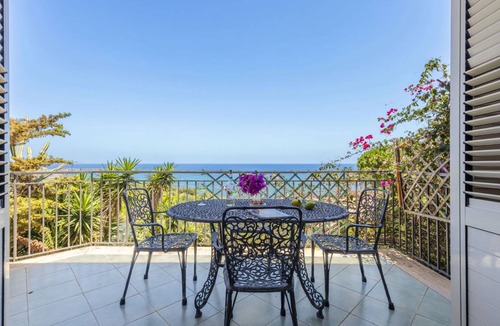 Santa Flavia Apartment | 60 m² Apartment ∙ 2 bedrooms ∙ 4 guests