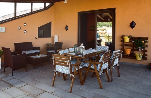 Brolo House | 60 m² House ∙ 1 bedroom ∙ 5 guests