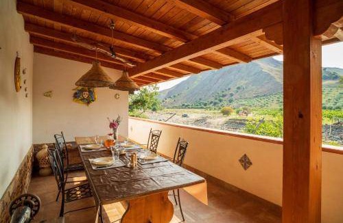 Bronte House | 60 m² House ∙ 2 bedrooms ∙ 7 guests