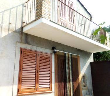 Motta Camastra House | 60 m² House ∙ 1 bedroom ∙ 4 guests