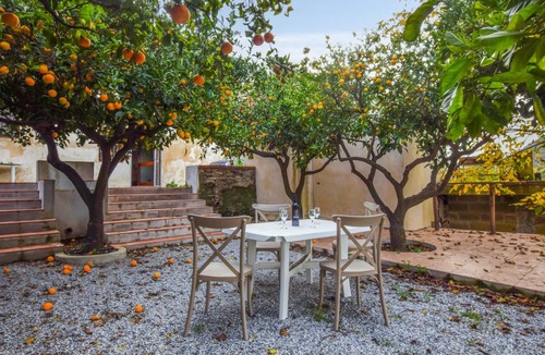 Santa Lucia del Mela House | 60 m² Maisonette ∙ 2 bedrooms ∙ 4 guests