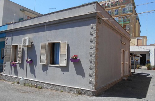 Grottasanta House | 63 m² House ∙ 2 bedrooms ∙ 4 guests